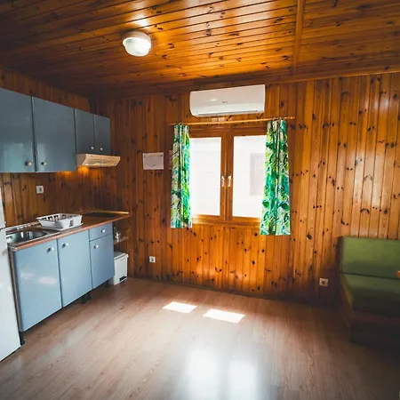 Kemping Holacamp