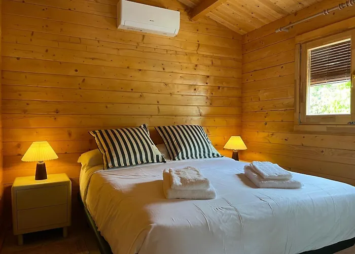 مكان تخييم Holacamp *