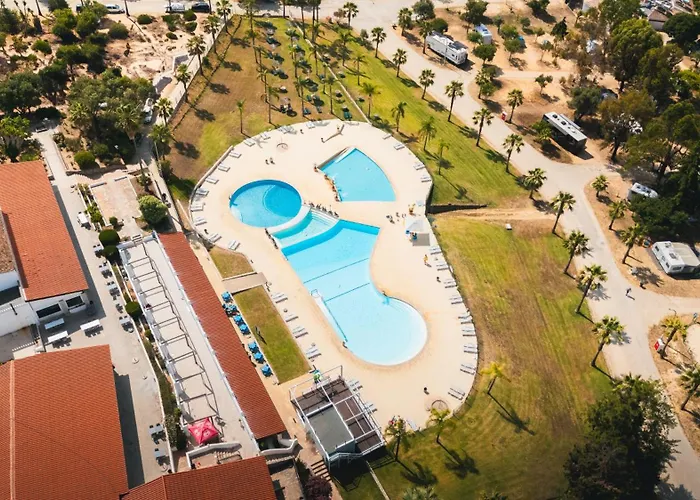 Holacamp البوفيرا