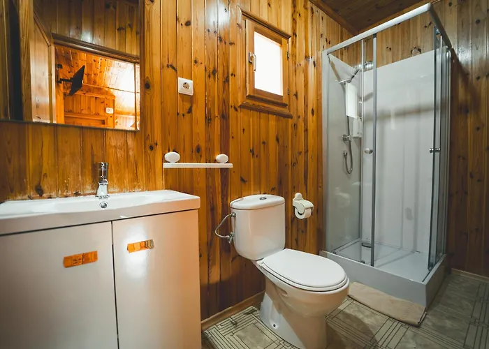 Holacamp مكان تخييم